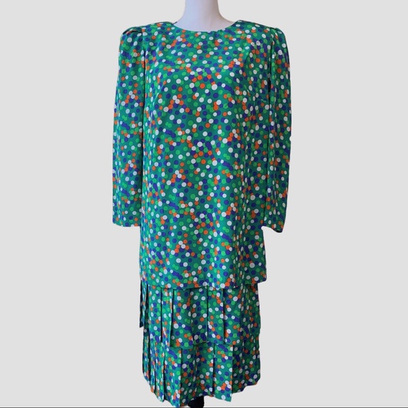 VINTAGE CLASSIQUE  GREEN TWO PIECE COLORFUL POLKA-DOTED DRESS - Picture 12 of 16